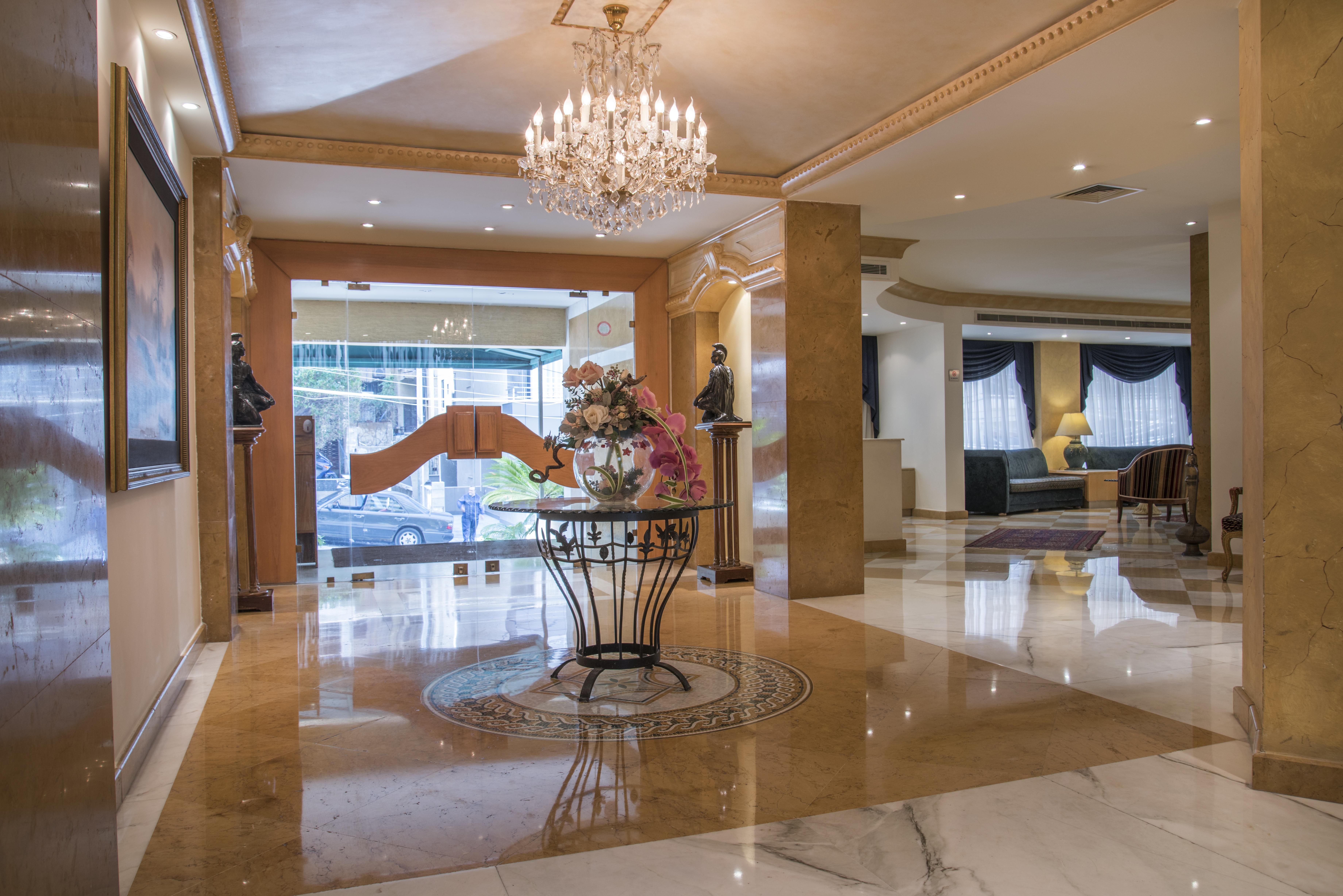 Rawche Universal Apartments Beirut Eksteriør billede