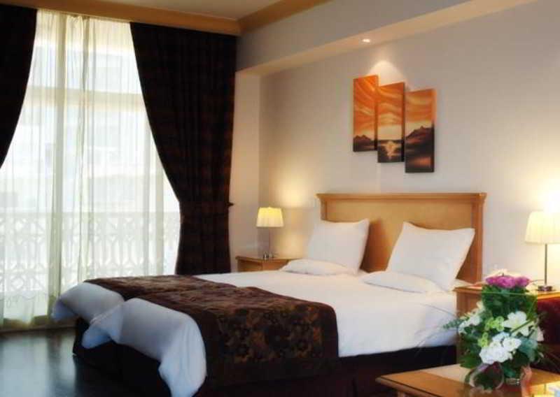 Rawche Universal Apartments Beirut Eksteriør billede